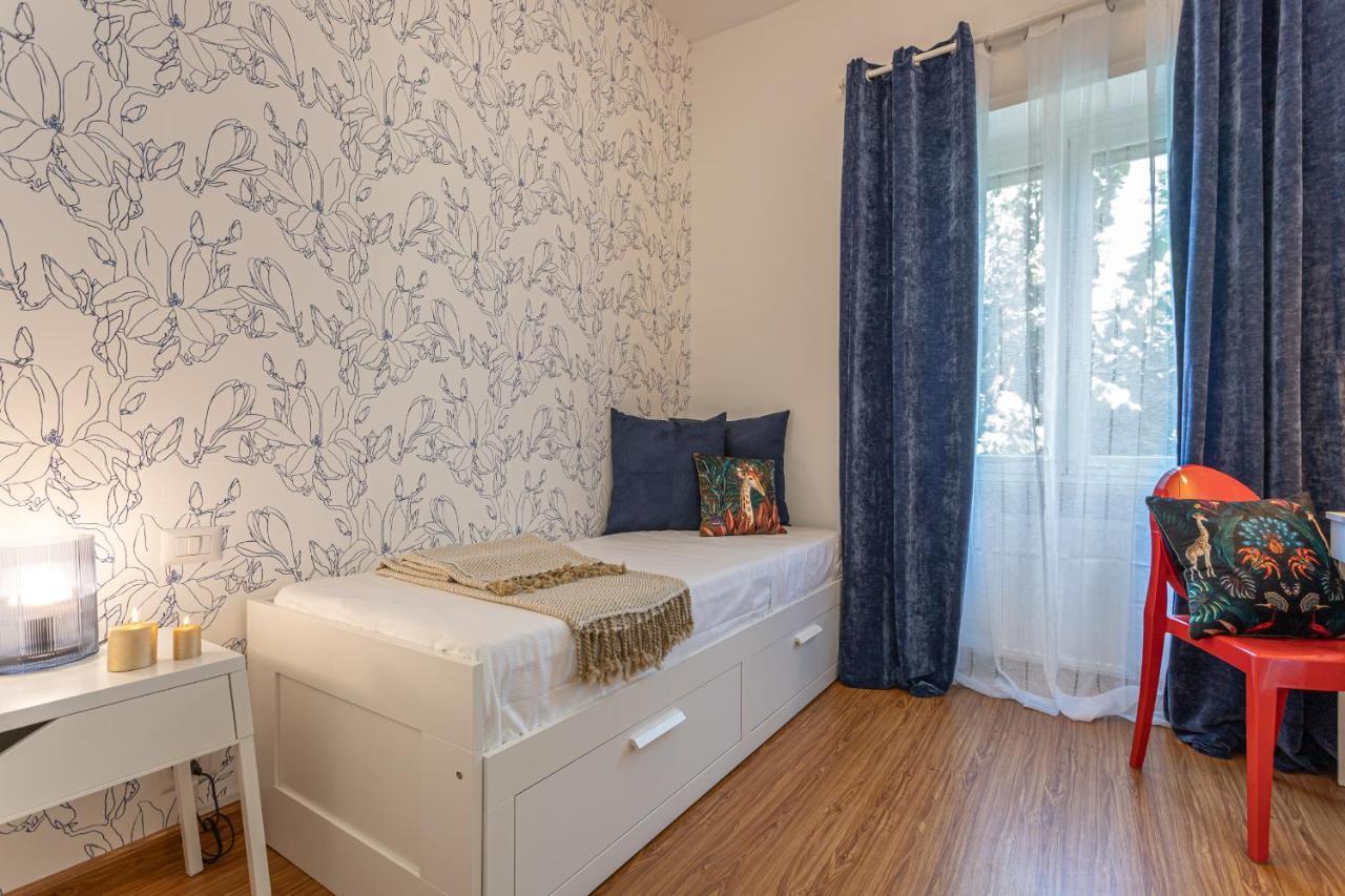 Minerva - Elegant New Classic Close To Vatican *
